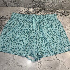 Reebok Women’s XL Mint Green Floral Athletic Shorts